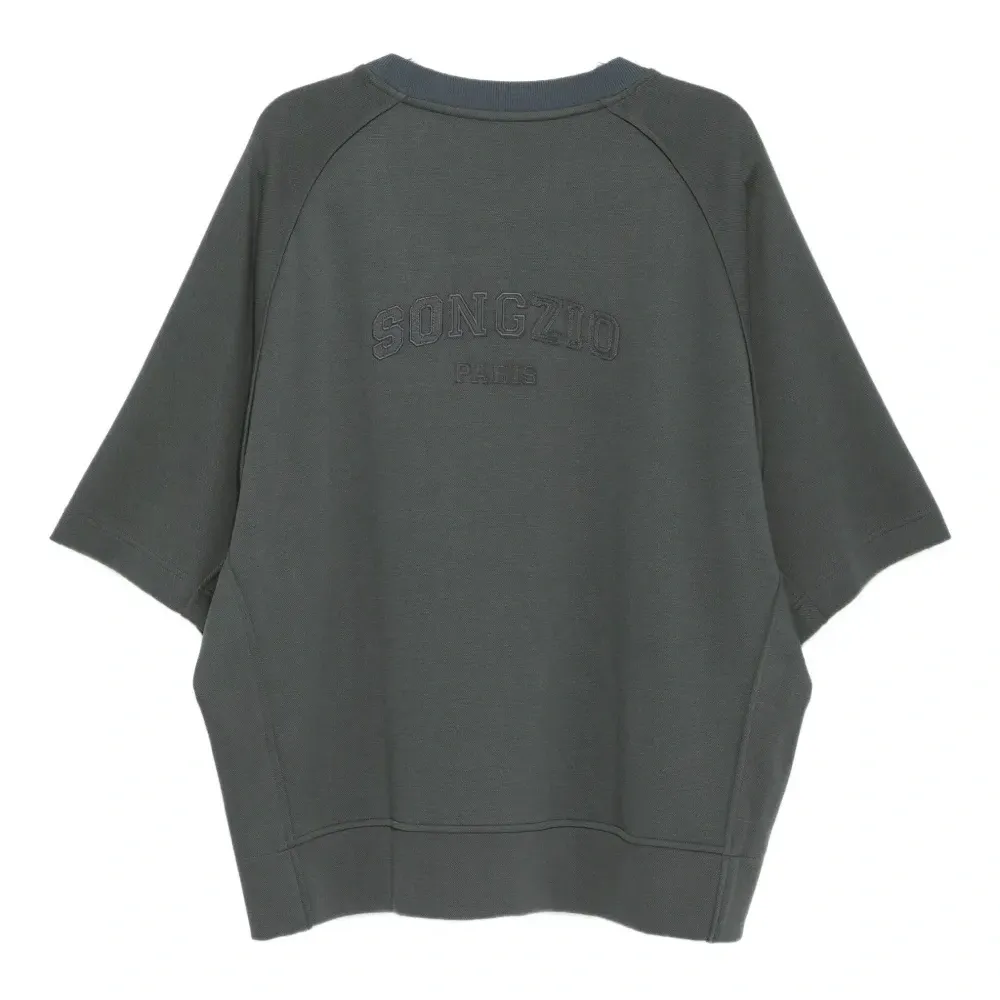 футболка с рукавами реглан