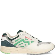 кроссовки со вставками