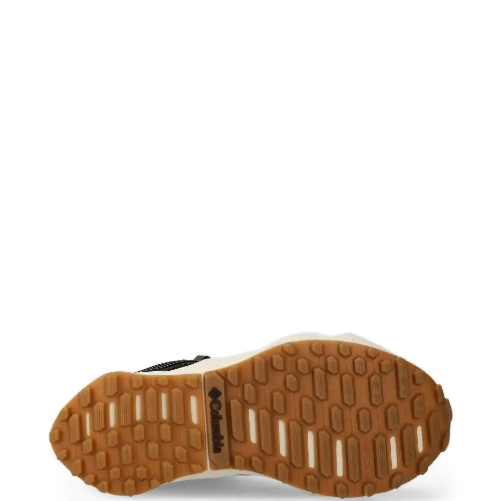 Фактурные кроссовки на шнуровке