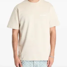 Футболка с вышитым логотипом