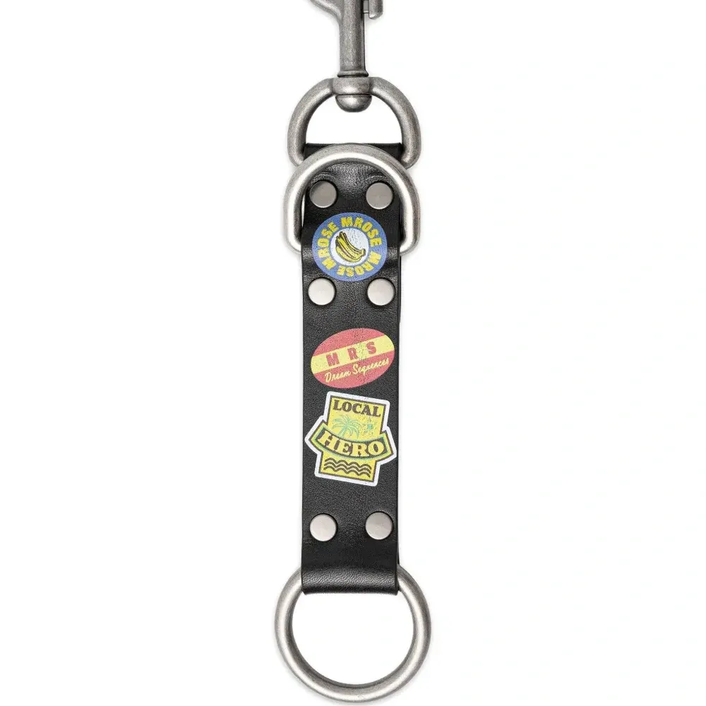 брелок с нашивками