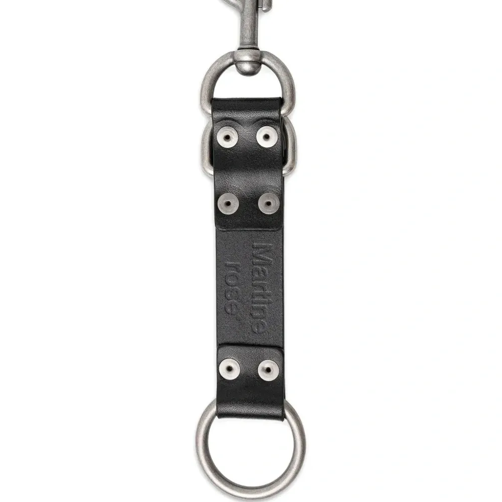 брелок с нашивками