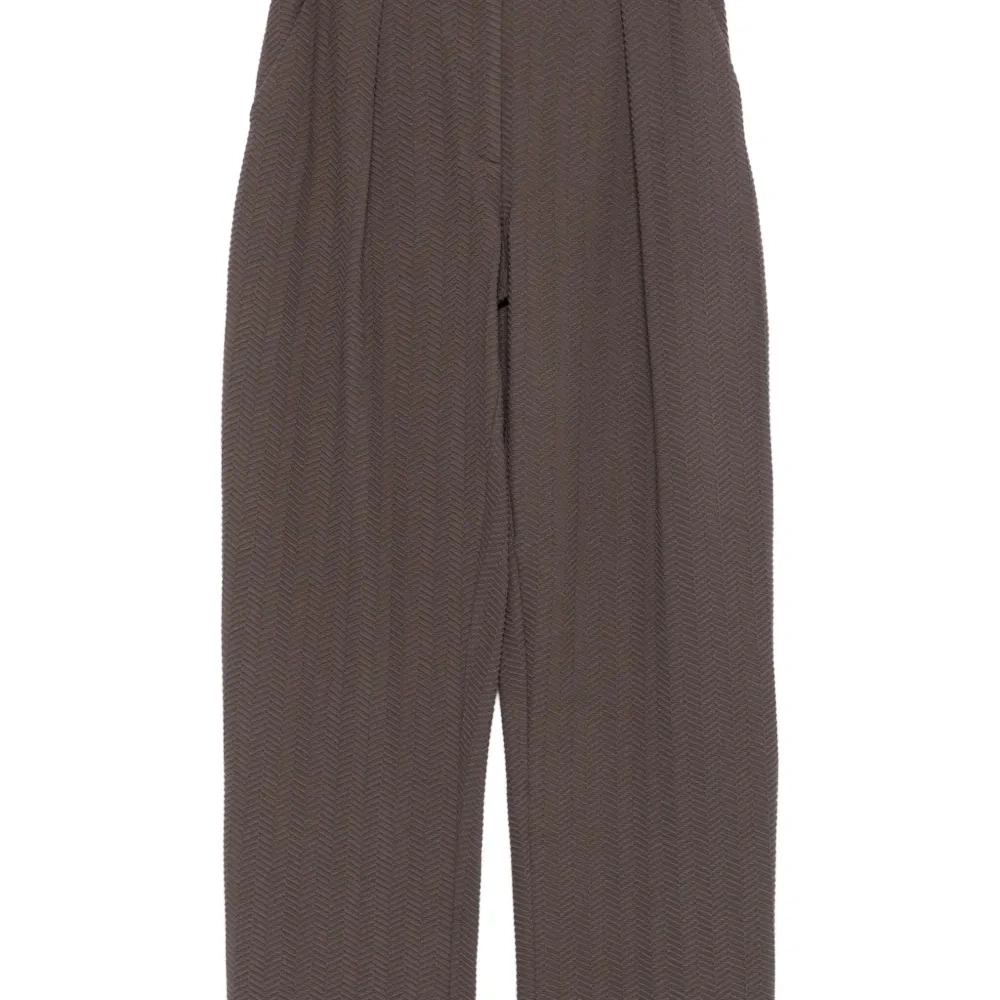 Прямые брюки с узором шеврон