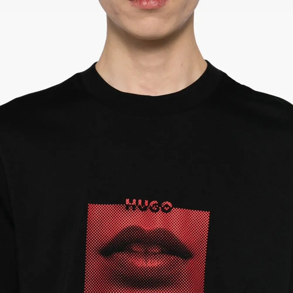 Футболка с графичным принтом