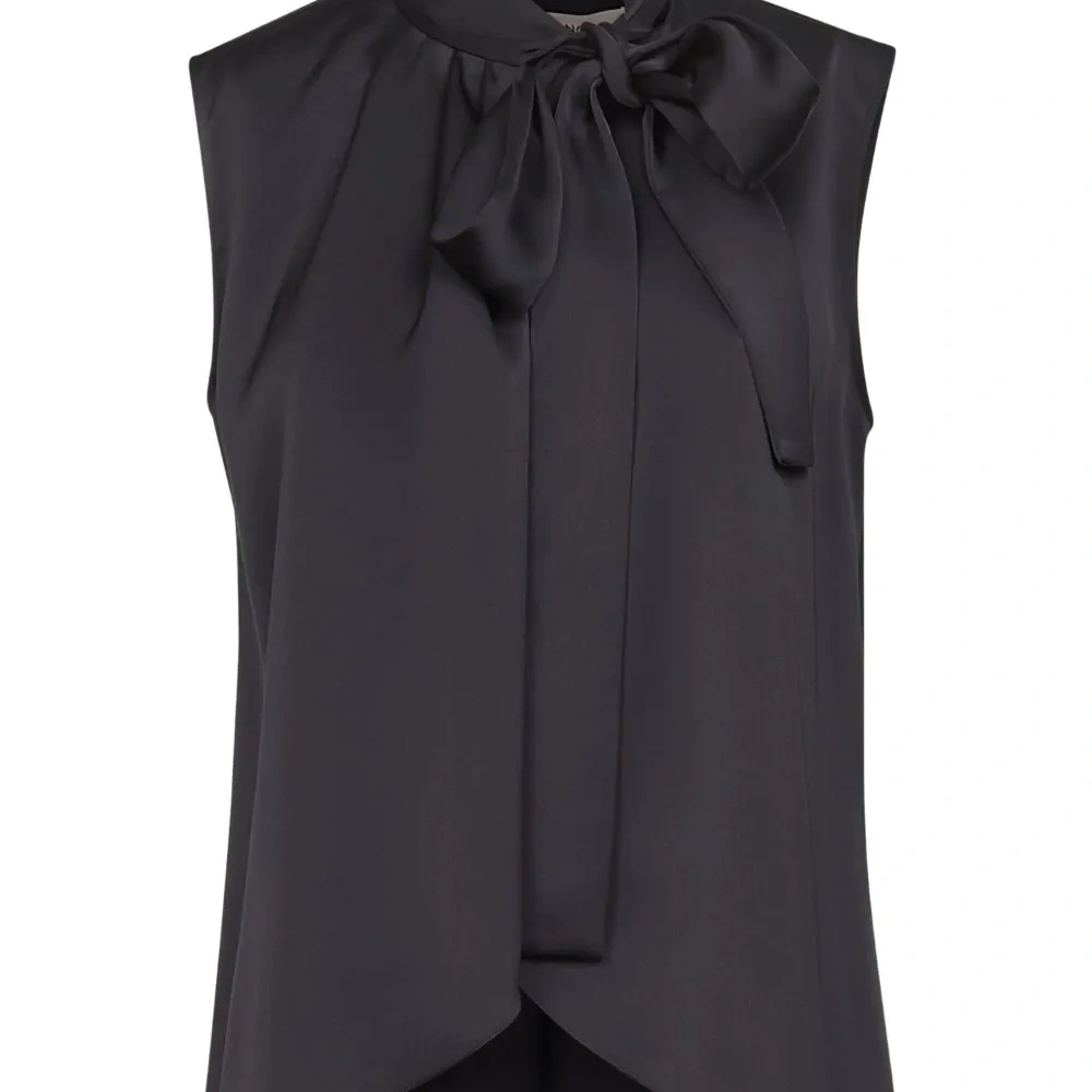 топ с воротником-лавальер