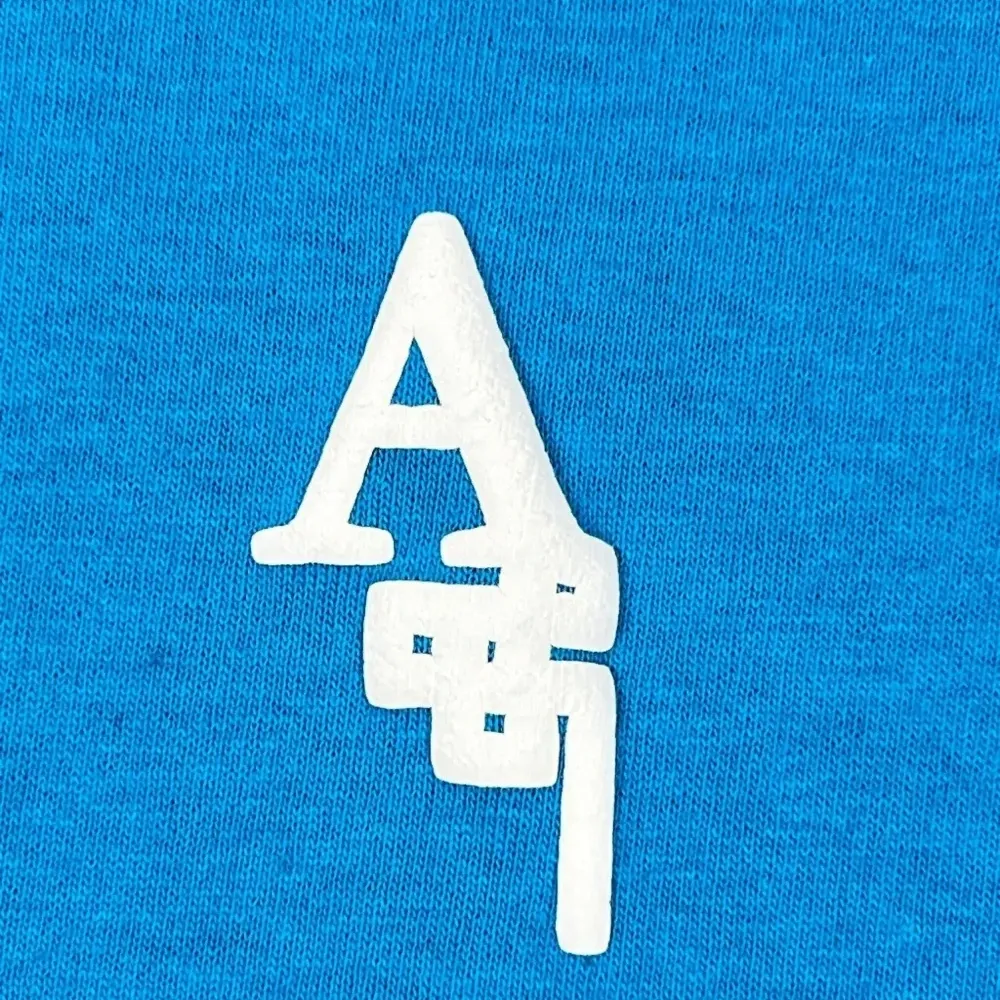 футболка с графичным принтом