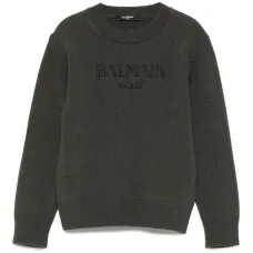 джемпер с вышитым логотипом