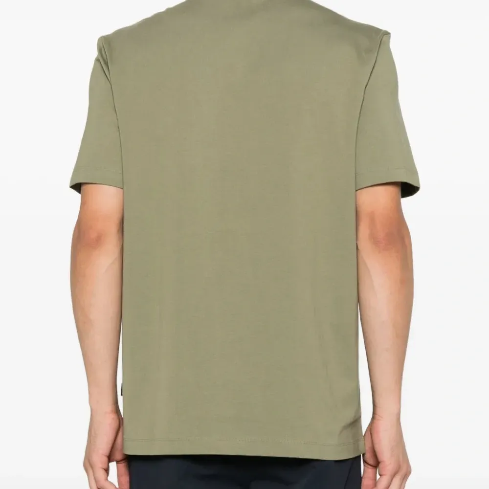 Футболка с логотипом Футболка с логотипом