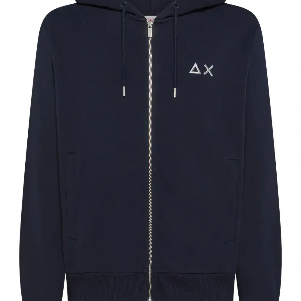 Толстовка на молнии