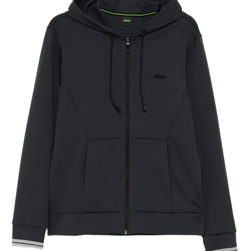 Худи с тисненым логотипом