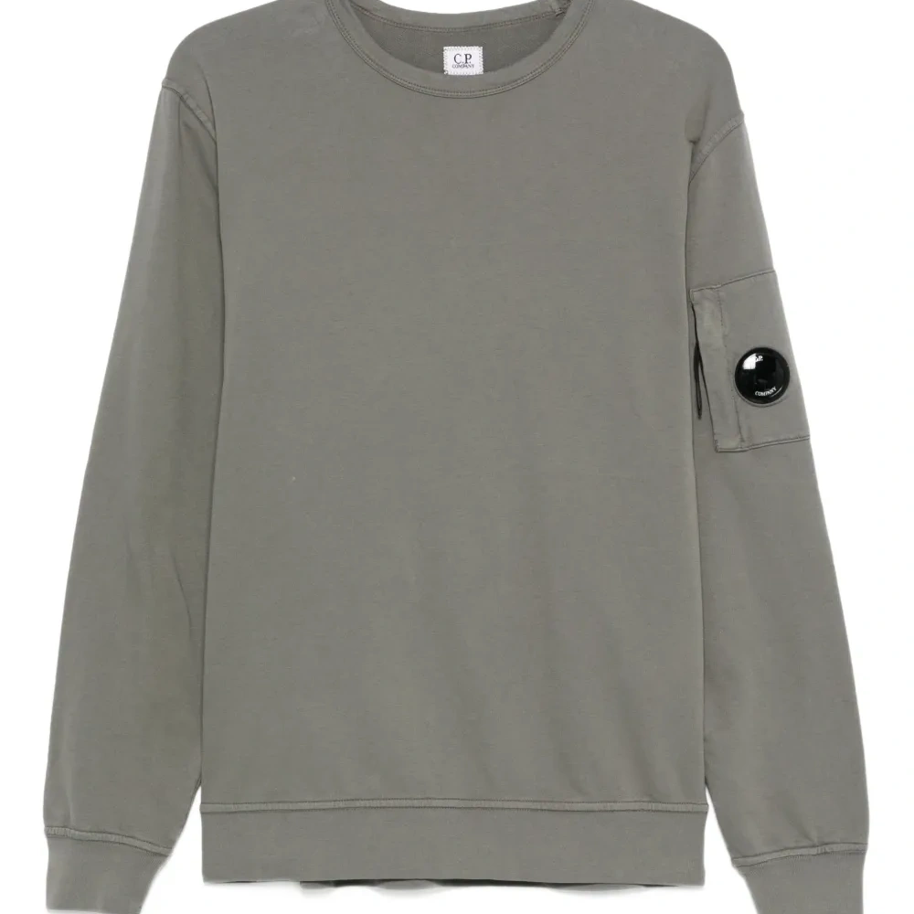 Толстовка с линзой