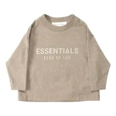 Футболка с логотипом