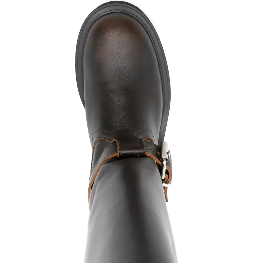 Ботинки с пряжками Ботинки с пряжками