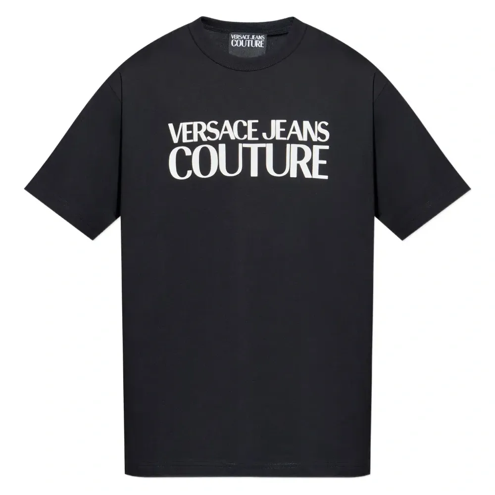 Футболка с логотипом