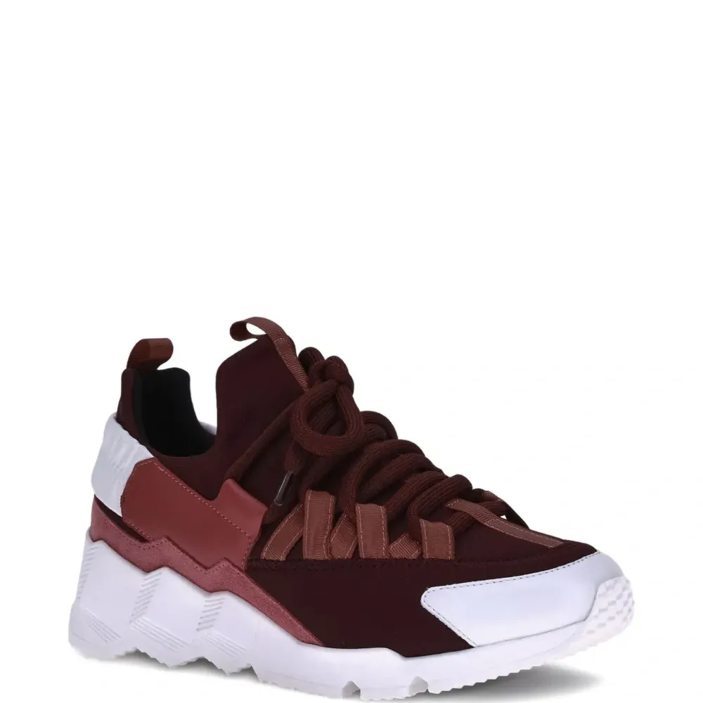 Кроссовки Trek Comet на шнуровке