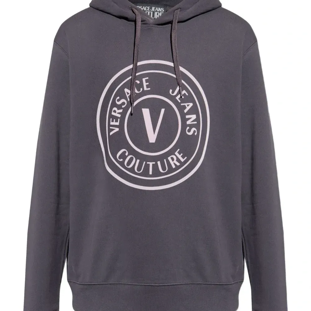 худи с логотипом