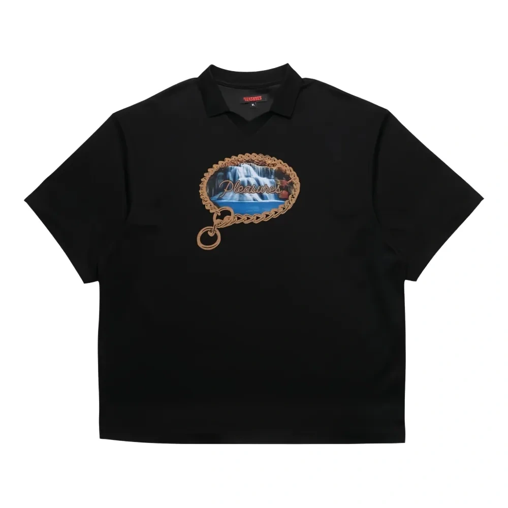 футболка с логотипом