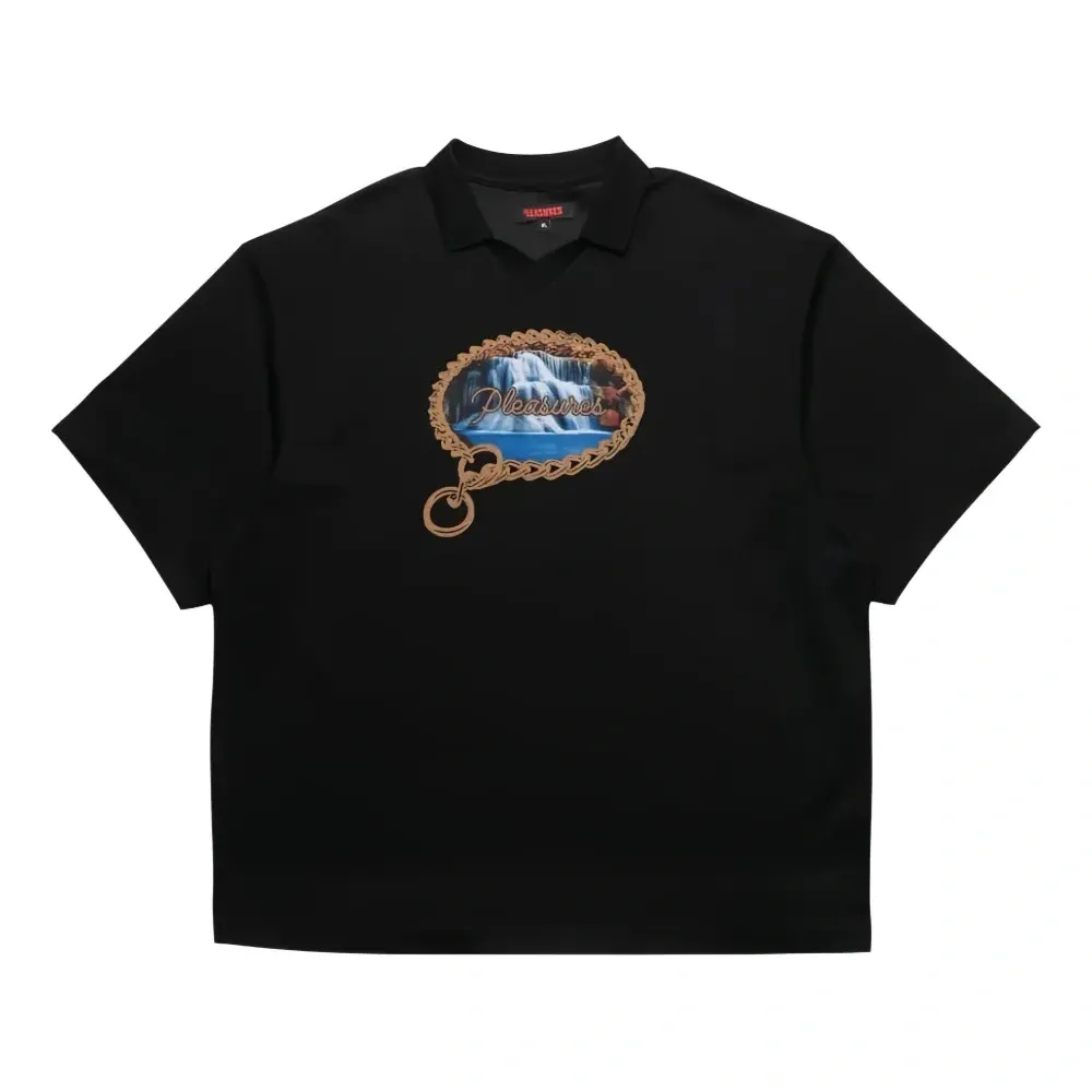 футболка с логотипом