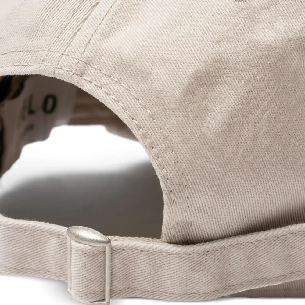 бейсболка с вышивкой