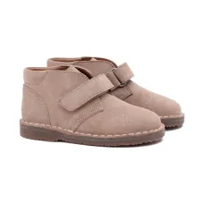 Кроссовки с ремешками