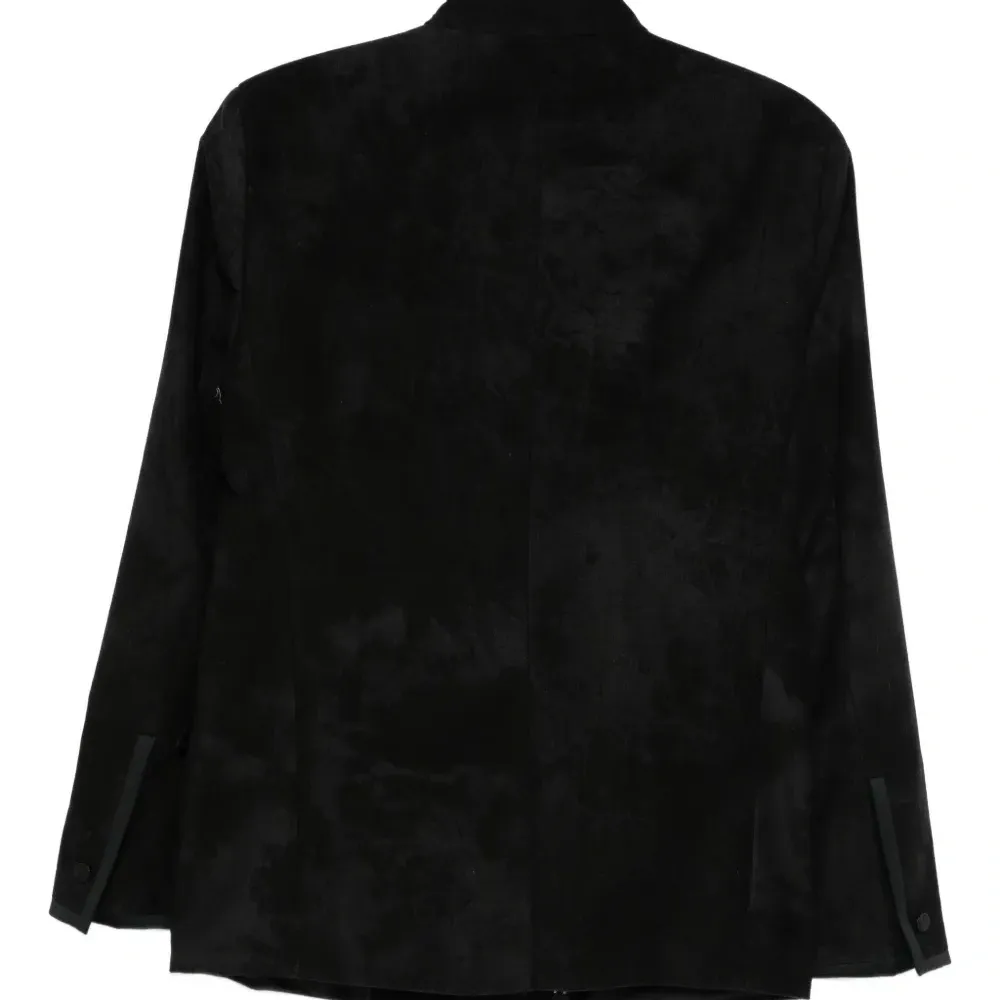 Куртка на пуговицах с воротником-стойкой