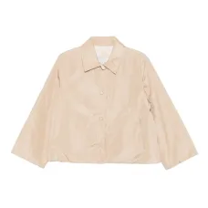 Куртка на пуговицах