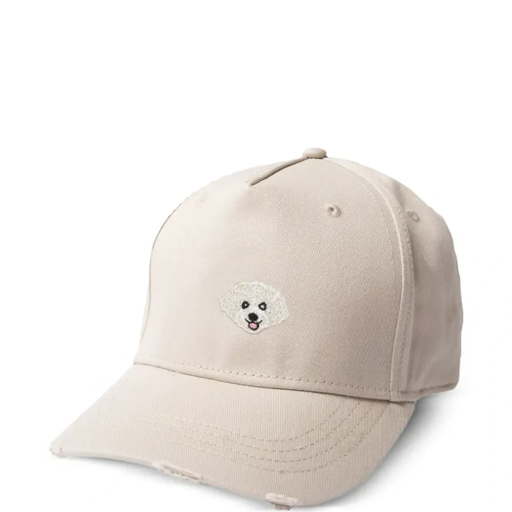 бейсболка с эффектом потертости и вышивкой бейсболка с эффектом потертости и вышивкой