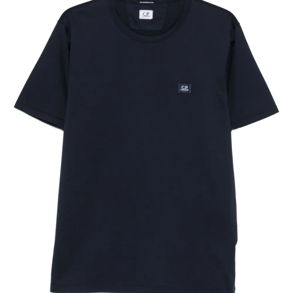 Футболка с логотипом