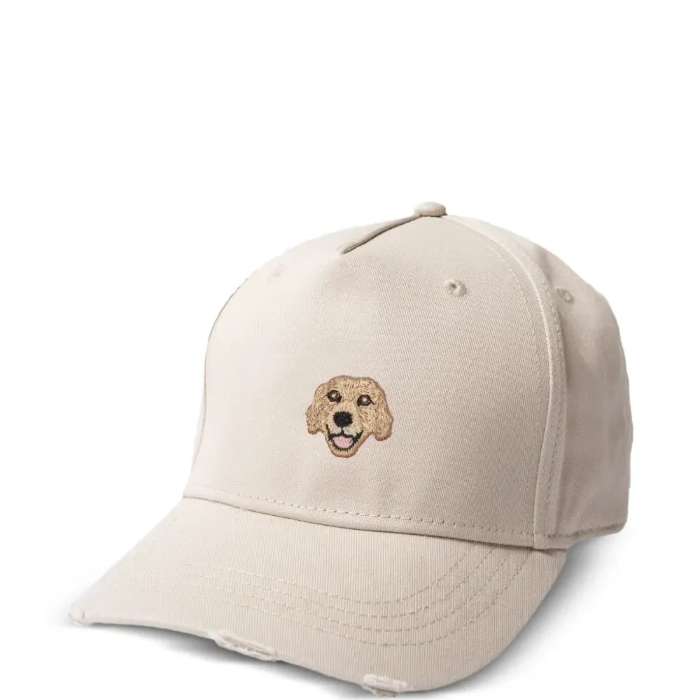 бейсболка с вышивкой