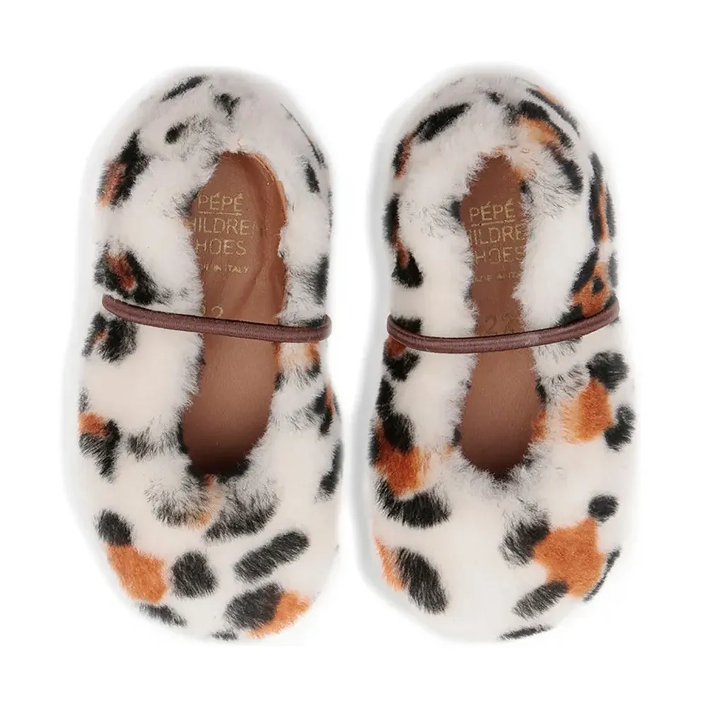 Слиперы с леопардовым принтом Слиперы с леопардовым принтом