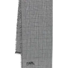 Шерстяной шарф в ломаную клетку