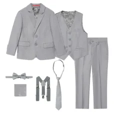 Костюм из семи предметов Костюм из семи предметов