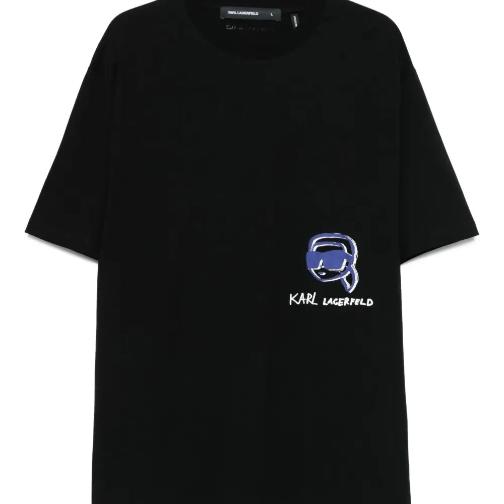 футболка с графичным принтом