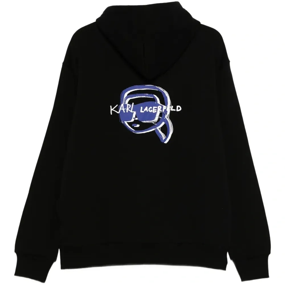 Худи с вышитым логотипом