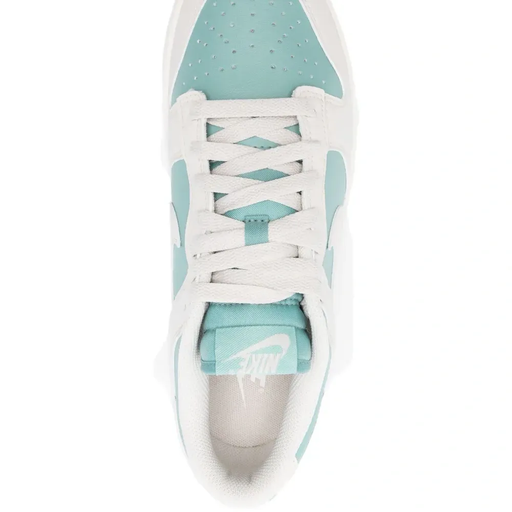 кроссовки со вставками