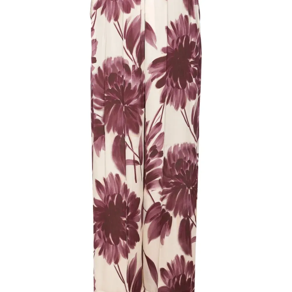 брюки с цветочным принтом