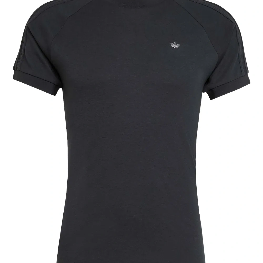 Футболка с рукавами реглан