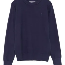 свитер с круглым вырезом