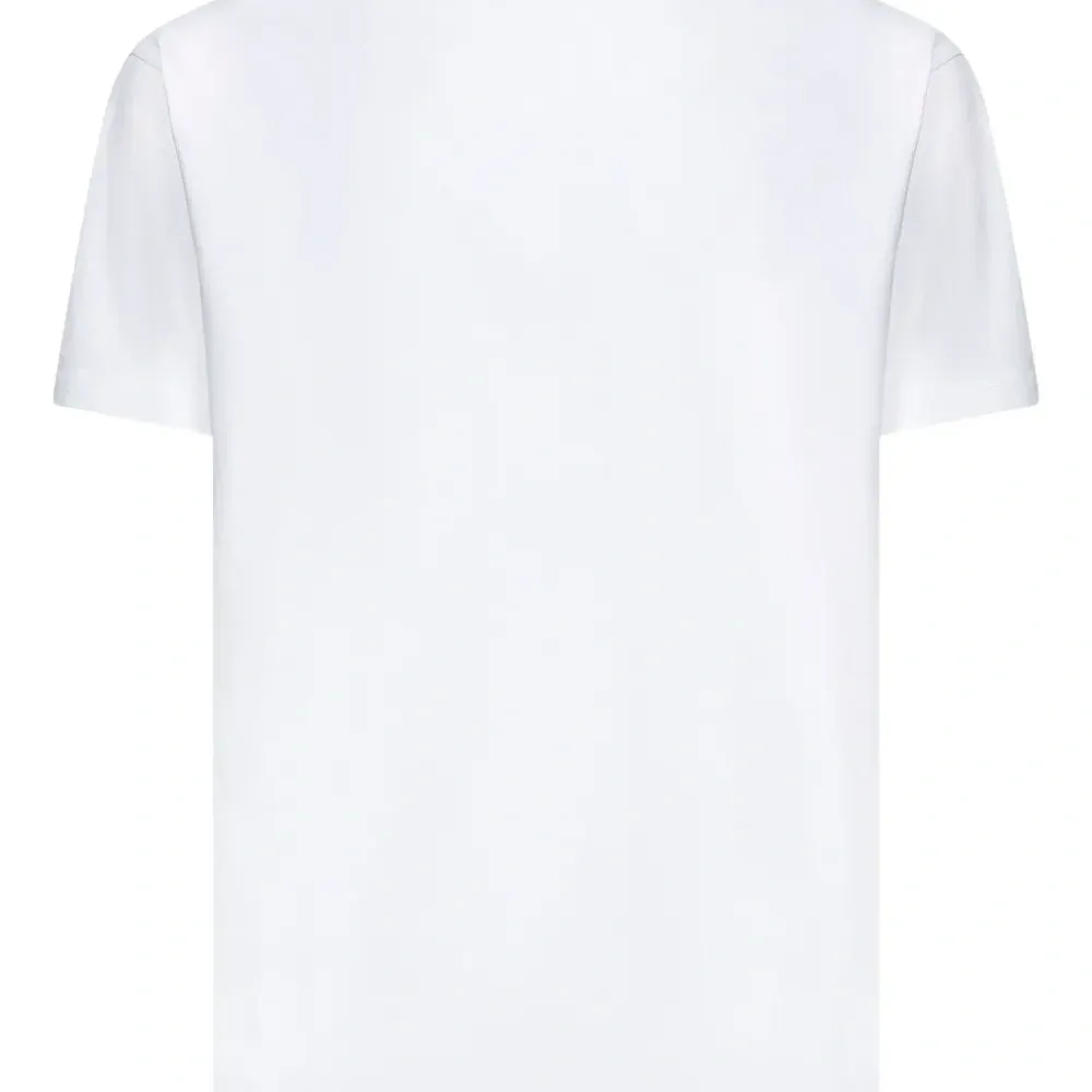 футболка с логотипом