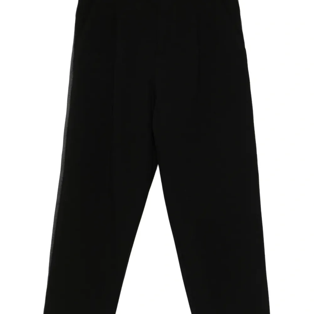 брюки с полосками