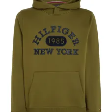 Худи с вышитым логотипом