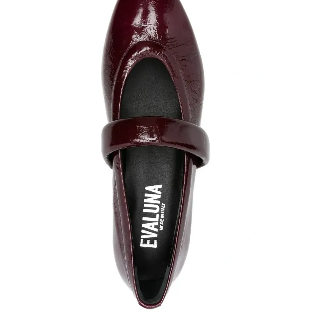 Балетки с заостренным носком