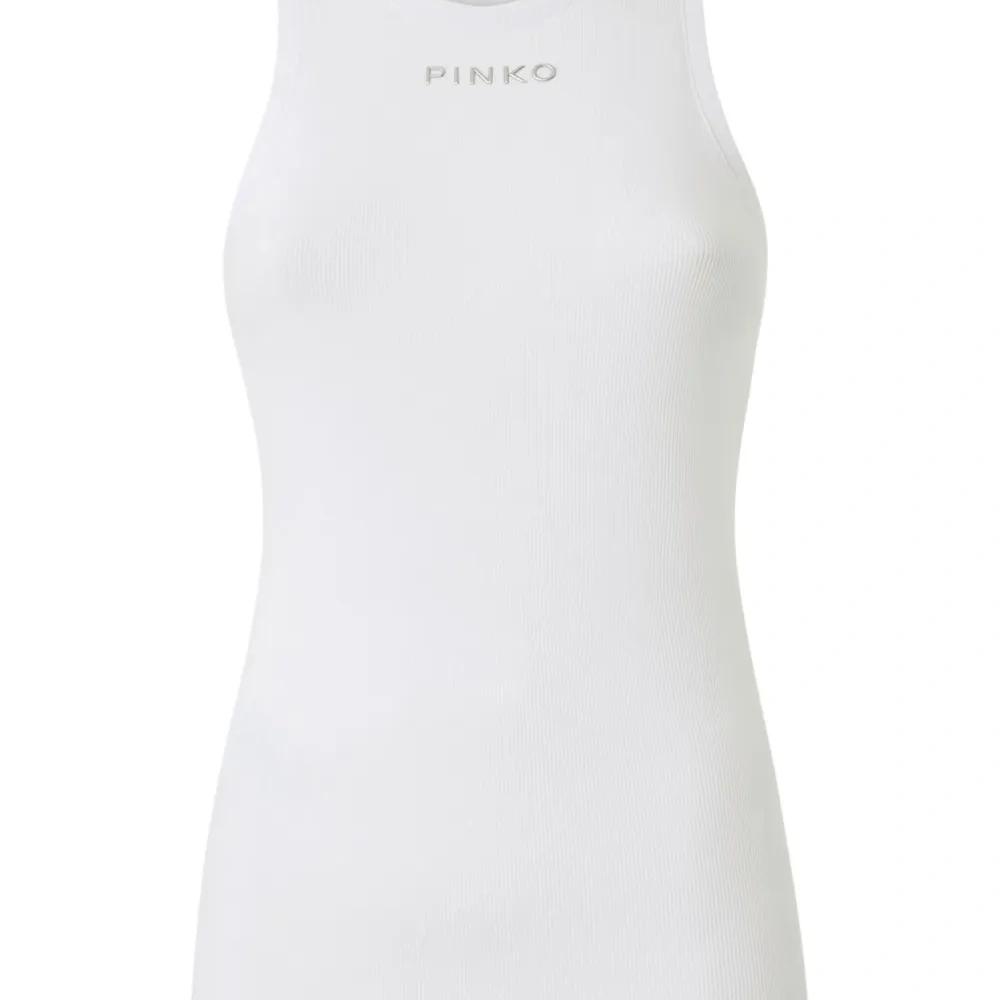 топ в рубчик с круглым вырезом