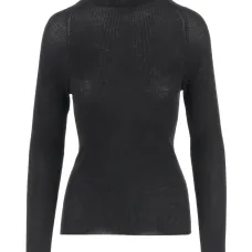 Свитер в рубчик с высоким воротником