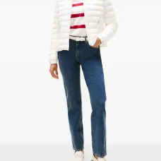 Стеганая куртка с капюшоном