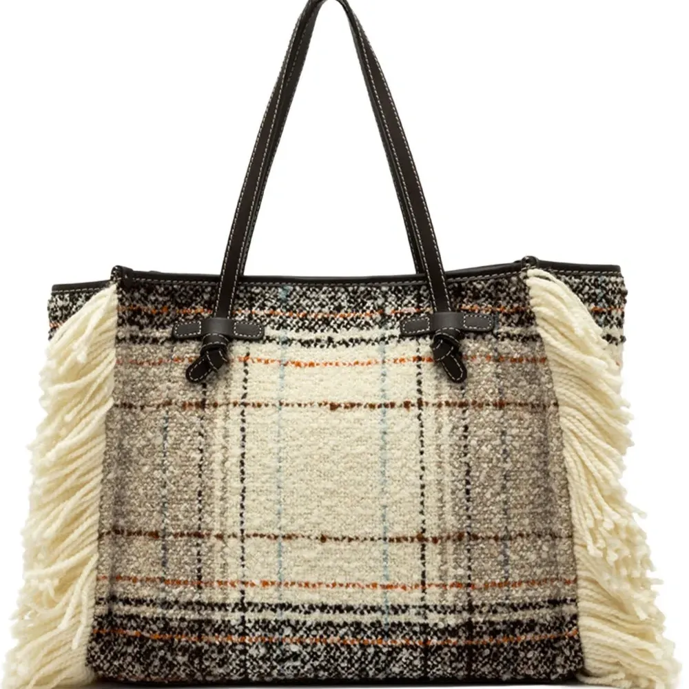 клетчатая сумка-тоут с бахромой