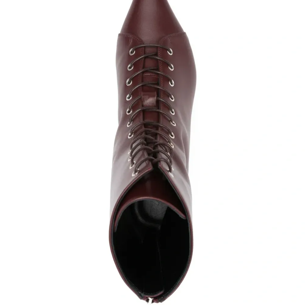 Ботильоны на шнуровке с заостренным носком