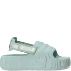 Фактурные сандалии Adilette с ремешком на пятке