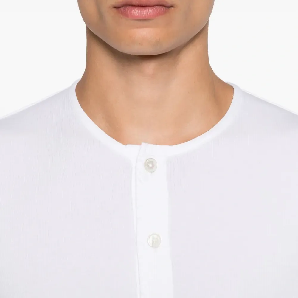 Футболка с длинными рукавами