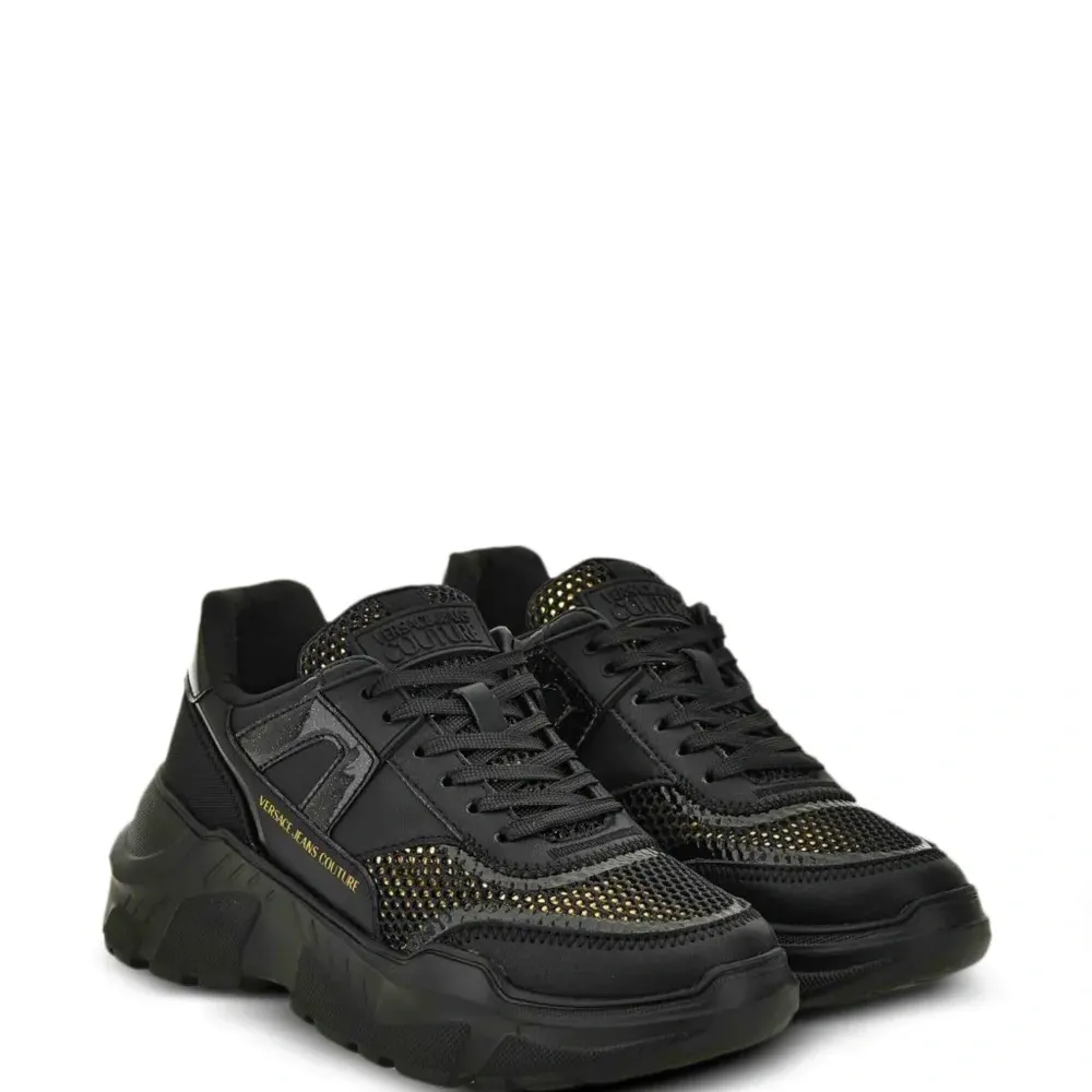 Декорированные кроссовки на платформе